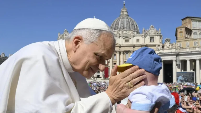 leone-xiv-bambino-ansa